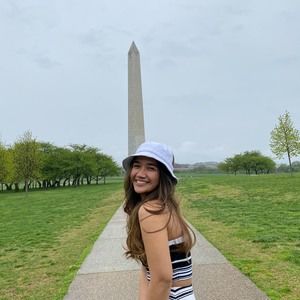 Meet your Posher, Katherine